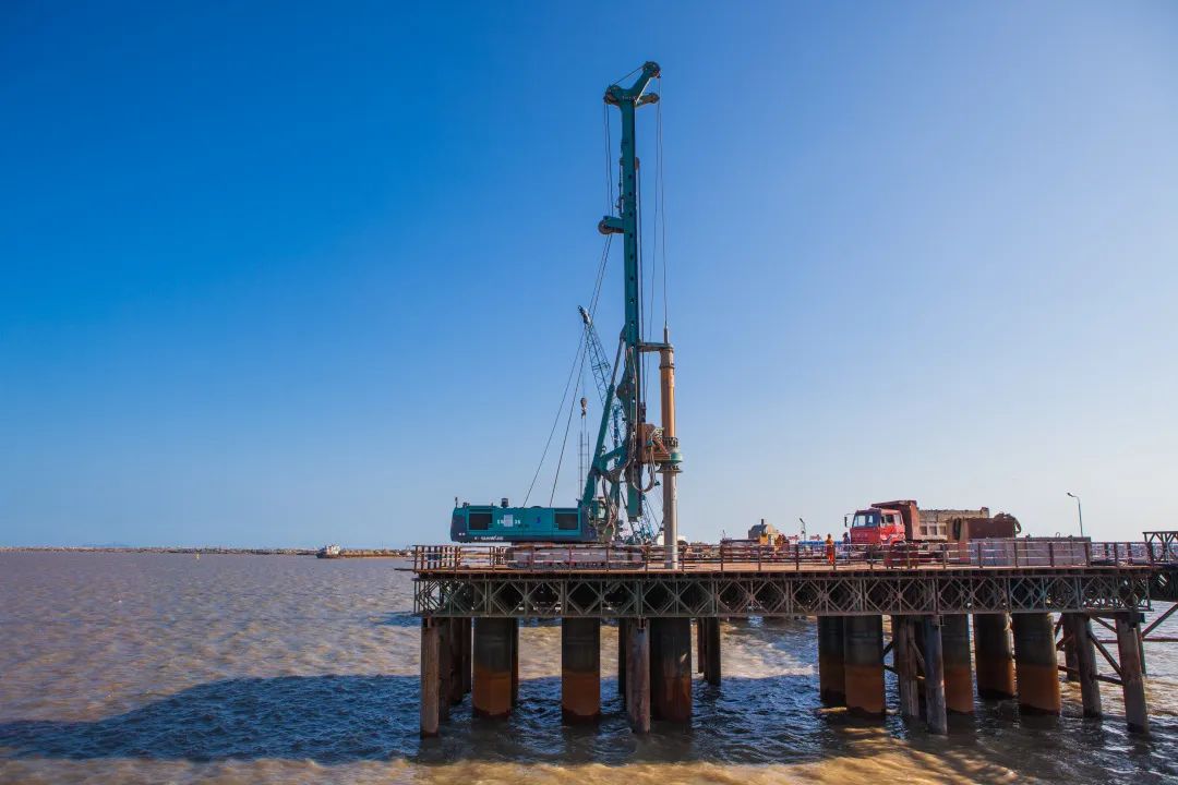 点赞！！鸿运国际智能旋挖钻机获评国家制造业单项冠军产品