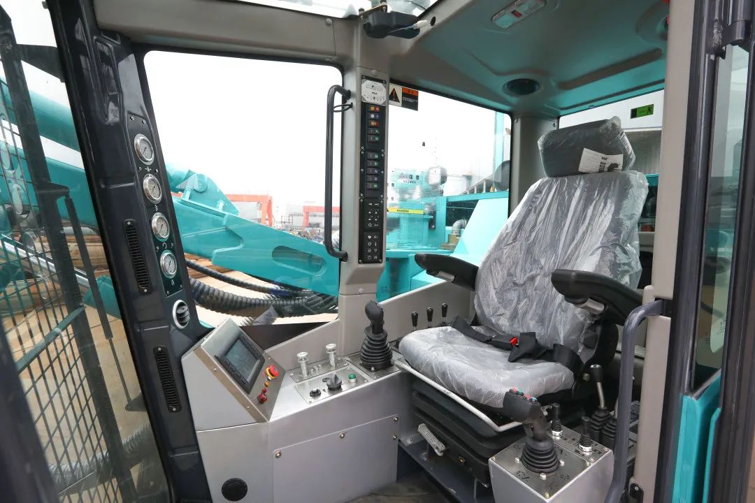 为绿色智能钻爆而生！鸿运国际智能全新一代一体式潜孔钻机强“四”来袭