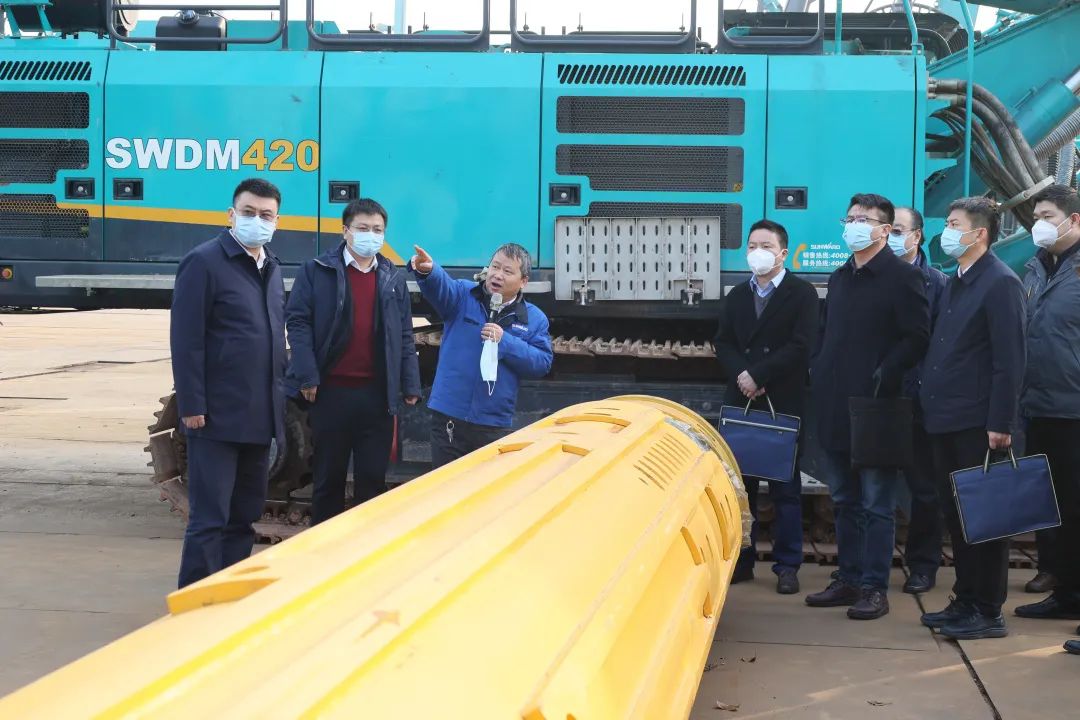 共商相助！！！中国铁建大桥局到访鸿运国际智能