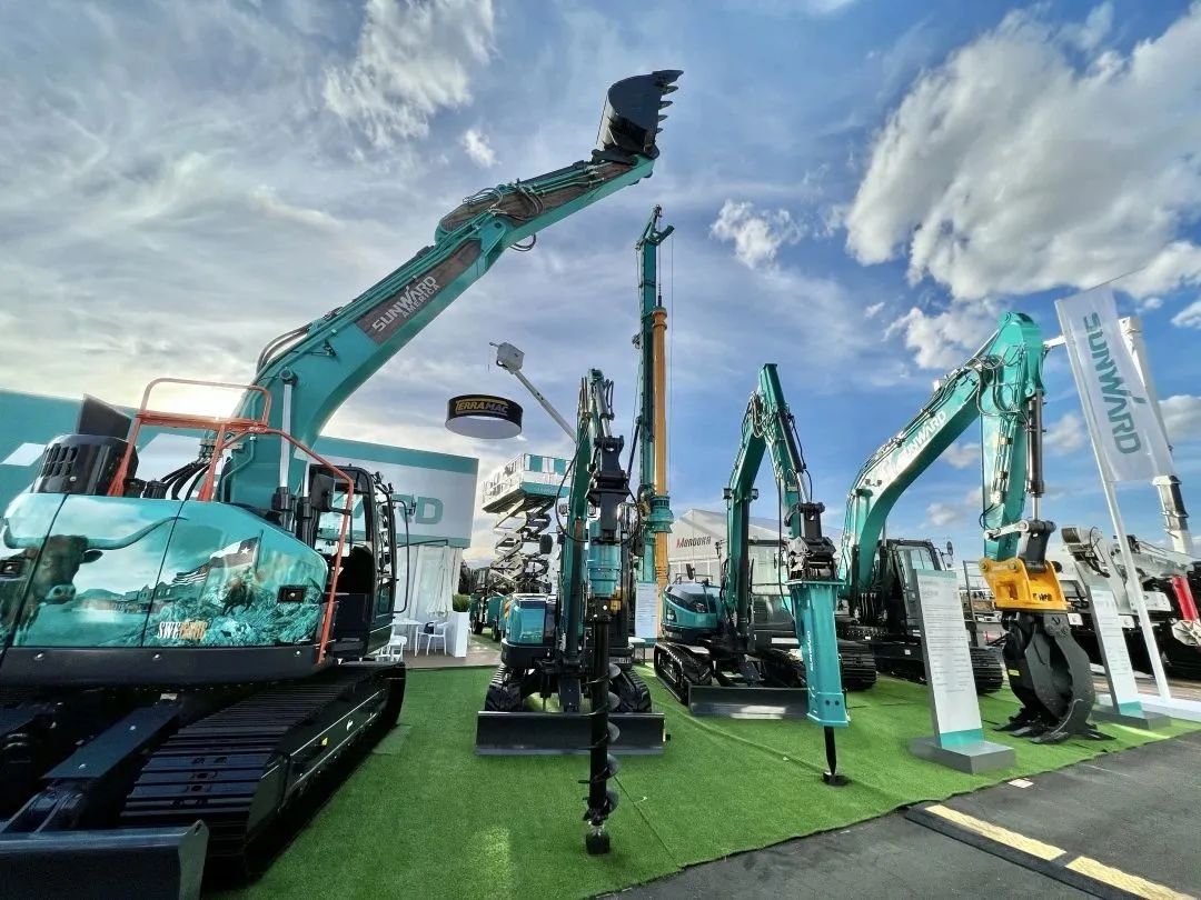 拉展直播 | “狂飙”美国！！！鸿运国际智能向天下展示中国制造硬实力