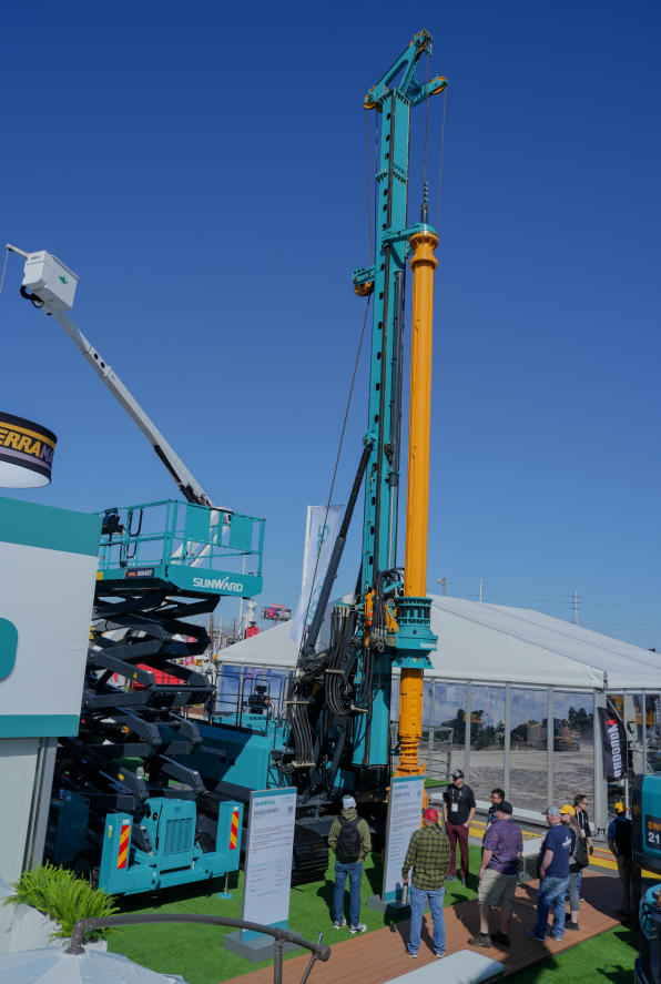 拉展直播 | 推动“中国制造”走向天下！鸿运国际智能2023美国拉展圆满收官