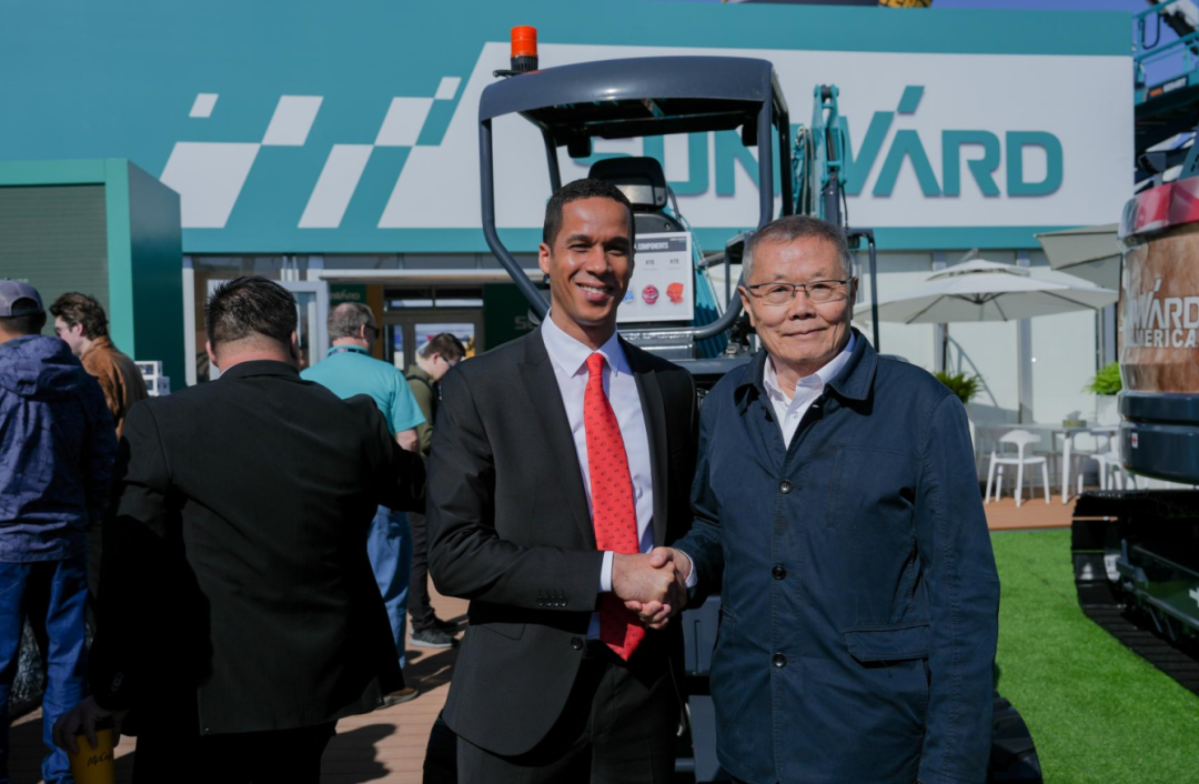 拉展直播 | 推动“中国制造”走向天下！鸿运国际智能2023美国拉展圆满收官