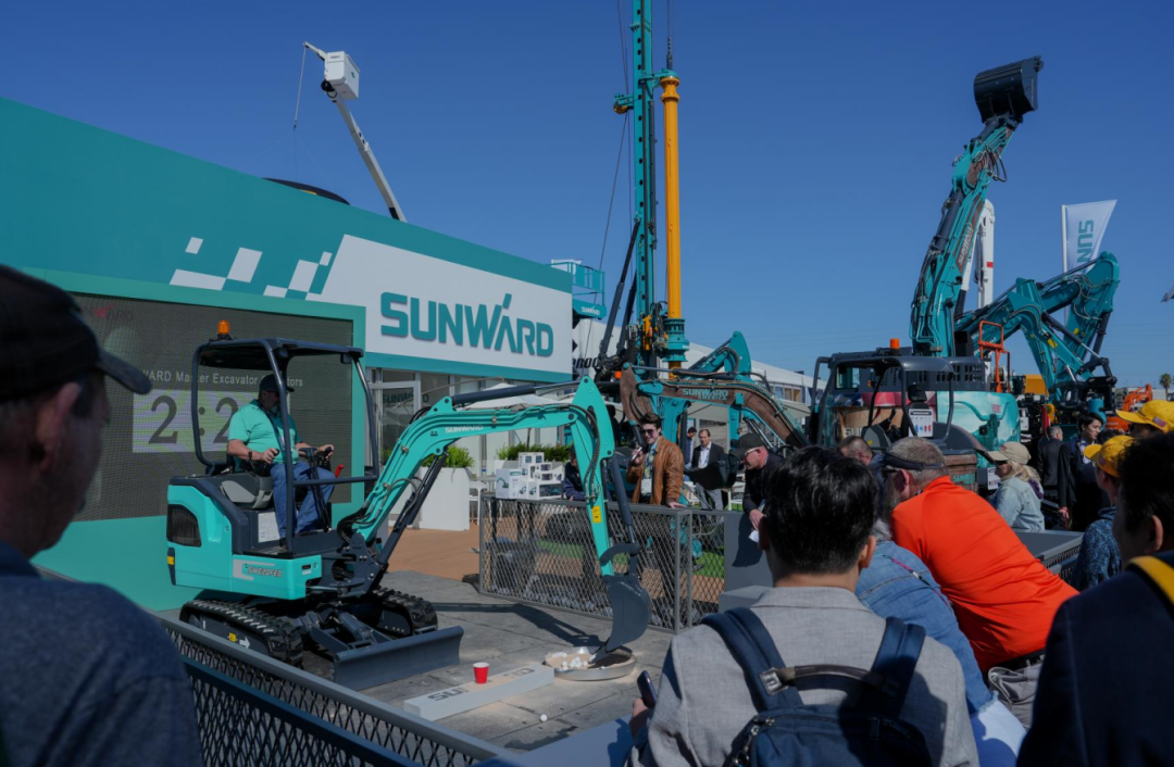 拉展直播 | 推动“中国制造”走向天下！鸿运国际智能2023美国拉展圆满收官