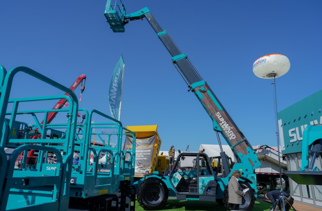 拉展直播 | 推动“中国制造”走向天下！鸿运国际智能2023美国拉展圆满收官