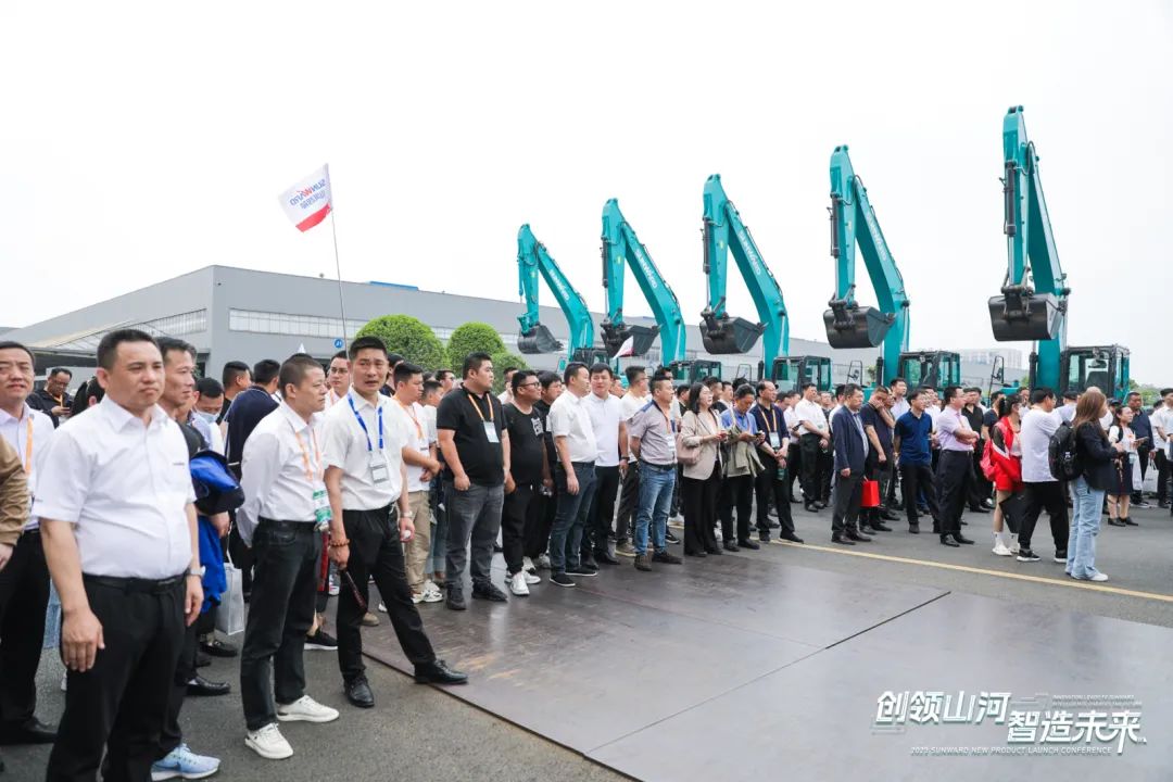 2023 CICEE | 全球工程机械盛会完善落幕！！鸿运国际智能交出闪亮答卷