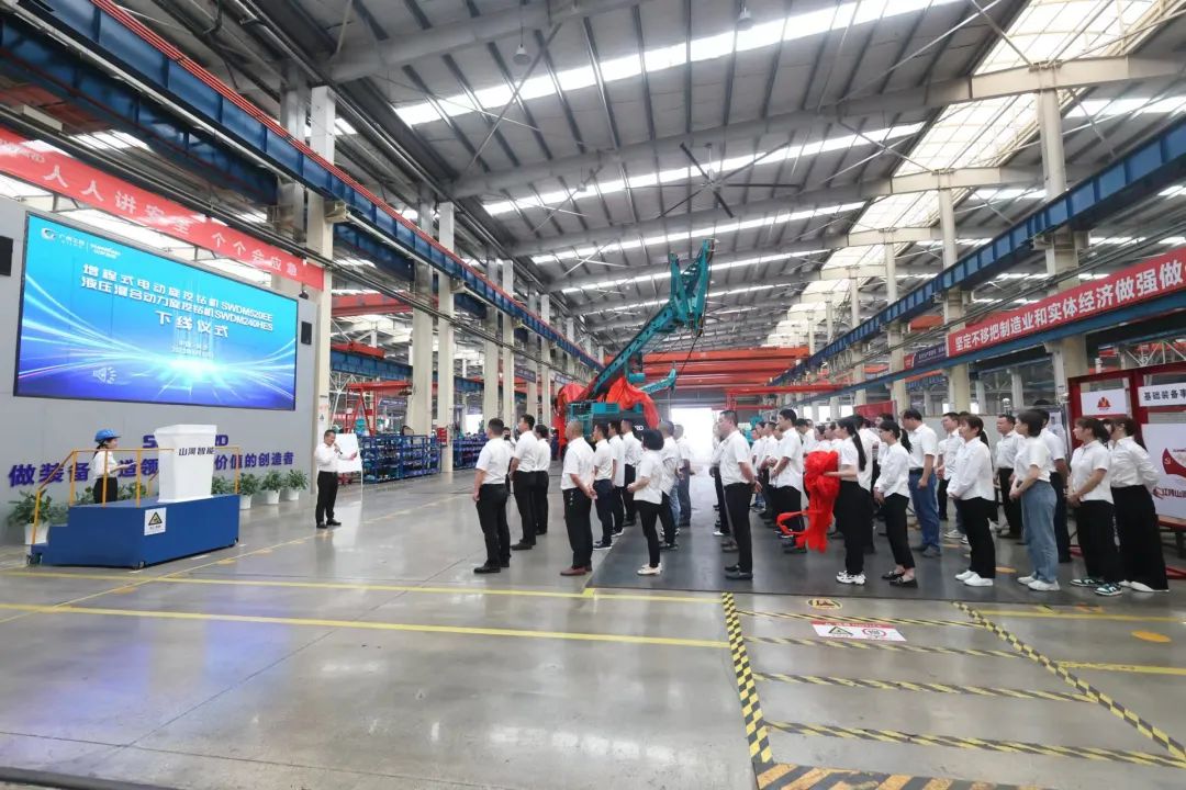 助力“双碳”、、绿动未来！！！鸿运国际智能增程式电动旋挖钻机、、液压混淆动力旋挖钻机齐交付