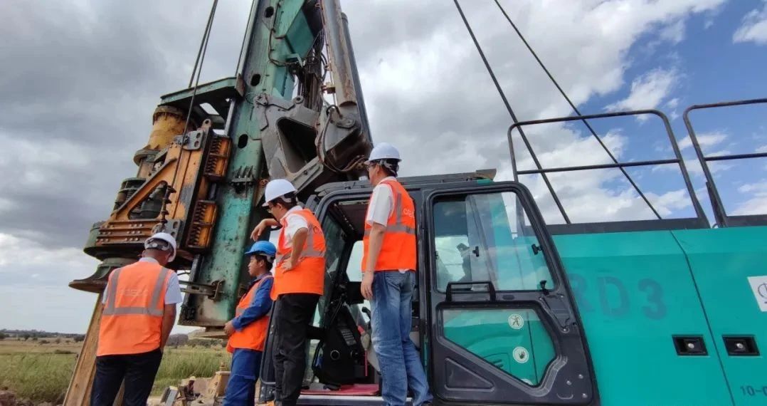 逐梦非洲，，，携手偕行！！鸿运国际智能亮相第三届中非经贸博览会