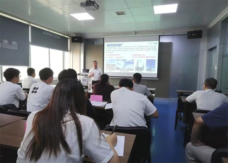 奔赴热爱，鸿运国际智能2023届“智动力”正式报到！！！