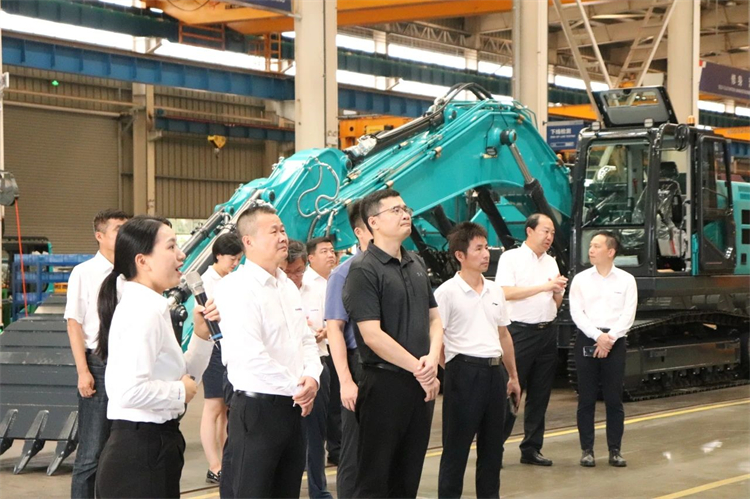 国家应急治理部救援协协调预案治理局副局长颜彬一行调研鸿运国际智能