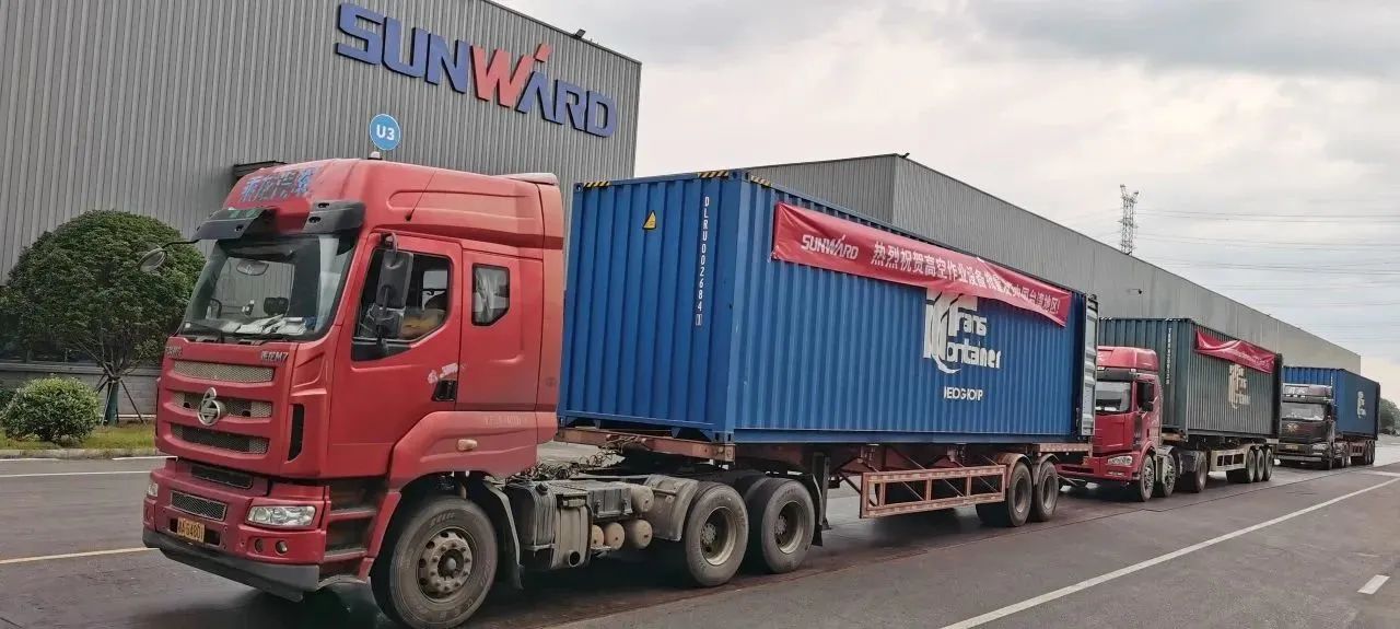 外洋销售同比增添超200%！鸿运国际智能高空机械阔步“出！