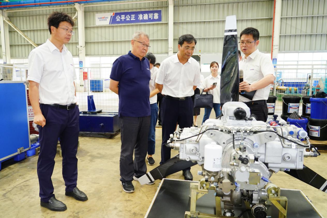 湖南省人社厅厅长李永军调研鸿运国际智能