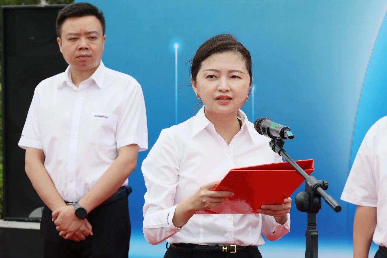 深化全球结构，，，加速出海程序！鸿运国际智能高空机械装备外洋订单大型发货仪式圆满举行