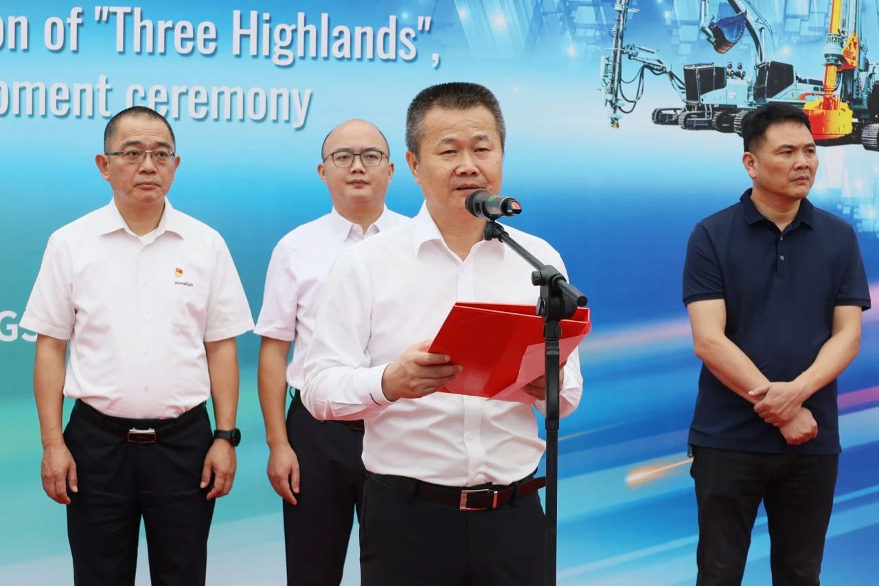 持续进军国际市！！！鸿运国际智能近百台装备集中发货