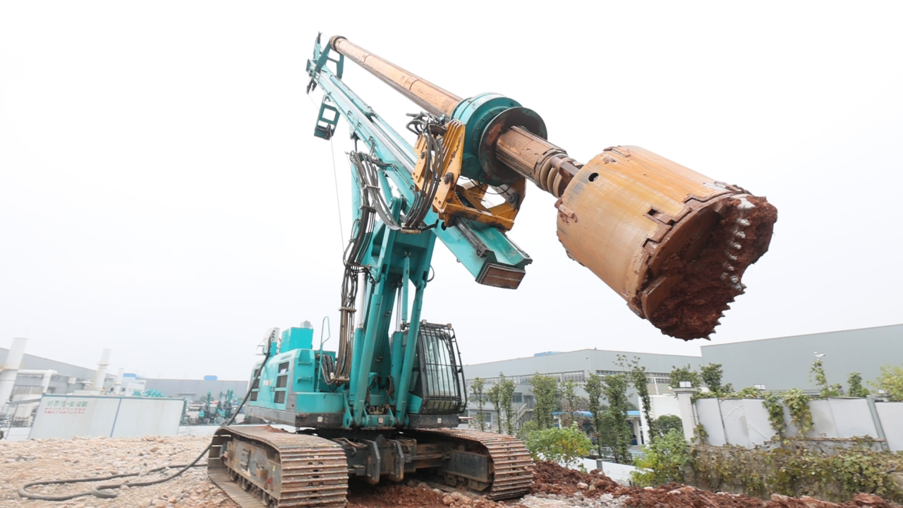 助力“双碳”目的！！！鸿运国际智能“旋挖油改电”项目来了