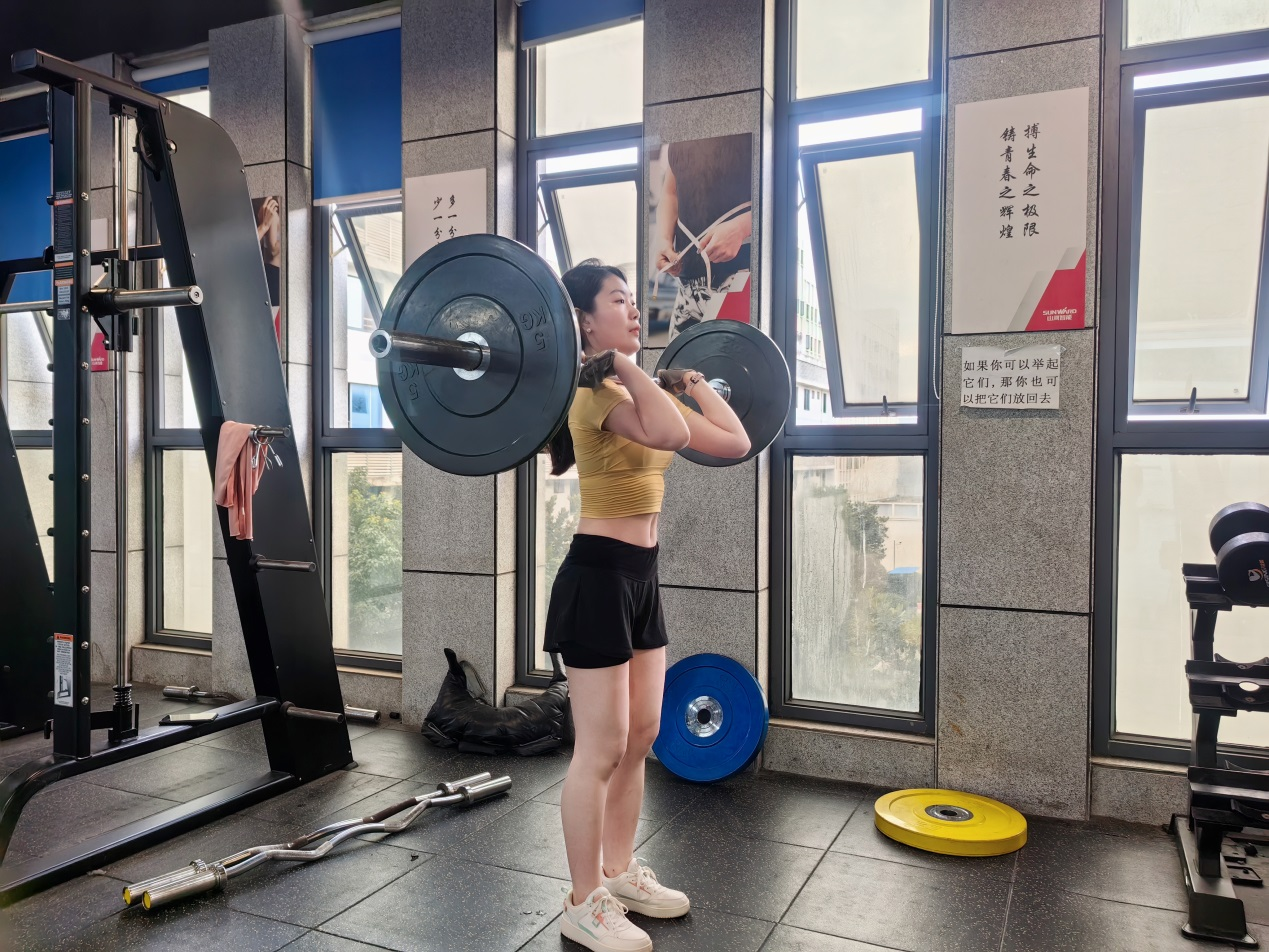 妇女节 | 默默无闻or闪闪发光！她们值得被望见！