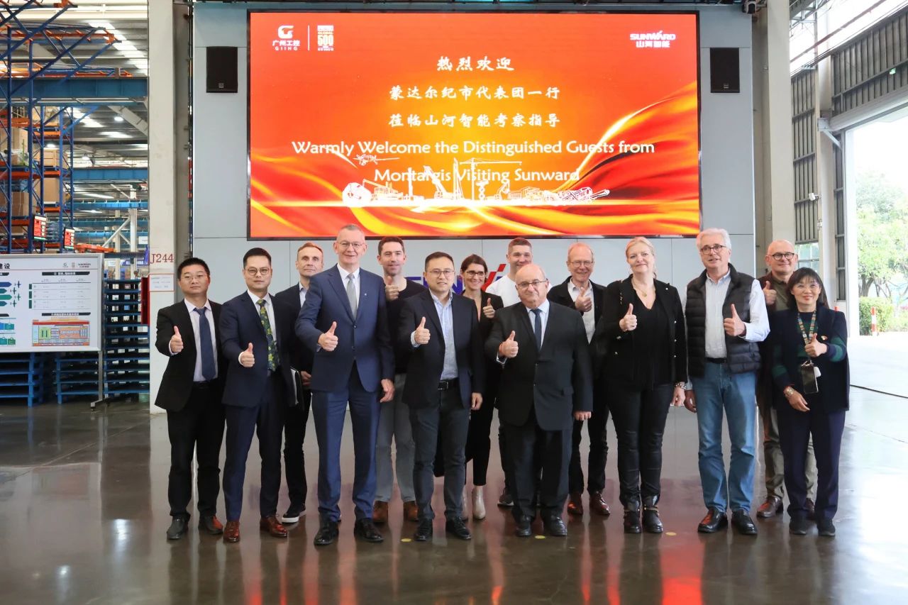 蒙达尔纪市代表团一行考察鸿运国际智能