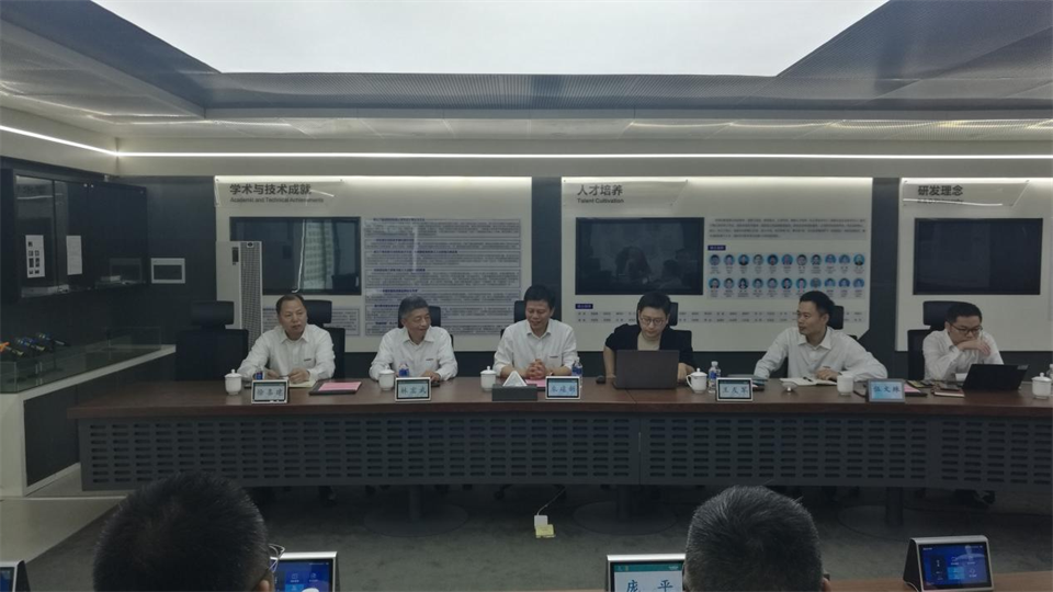 国家油气田井控应抢救援川庆队庞平一行调研鸿运国际智能