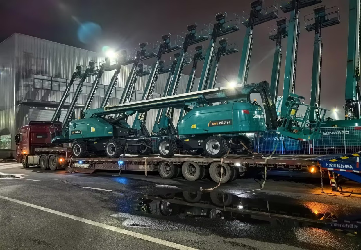 高空机械单日发货立异高！单月外洋发货破纪录！