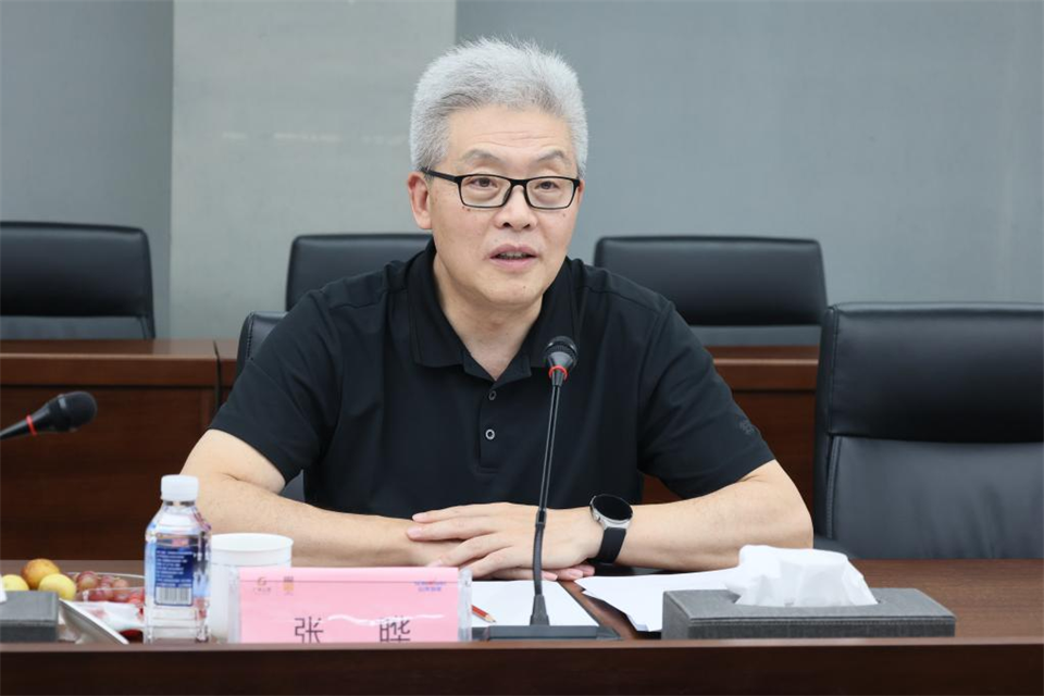 中国五矿工会主席、职工董事张晔到鸿运国际智能调研交流