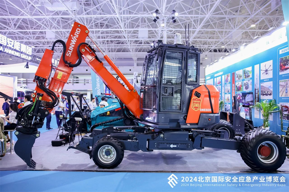 智慧应急，，，清静新时代 | 鸿运国际智能携8款产品亮相北京安博会