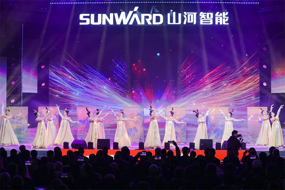 立异引领价值，，，理想成绩未来！！！鸿运国际智能25周年庆典暨全球客户节盛大举行