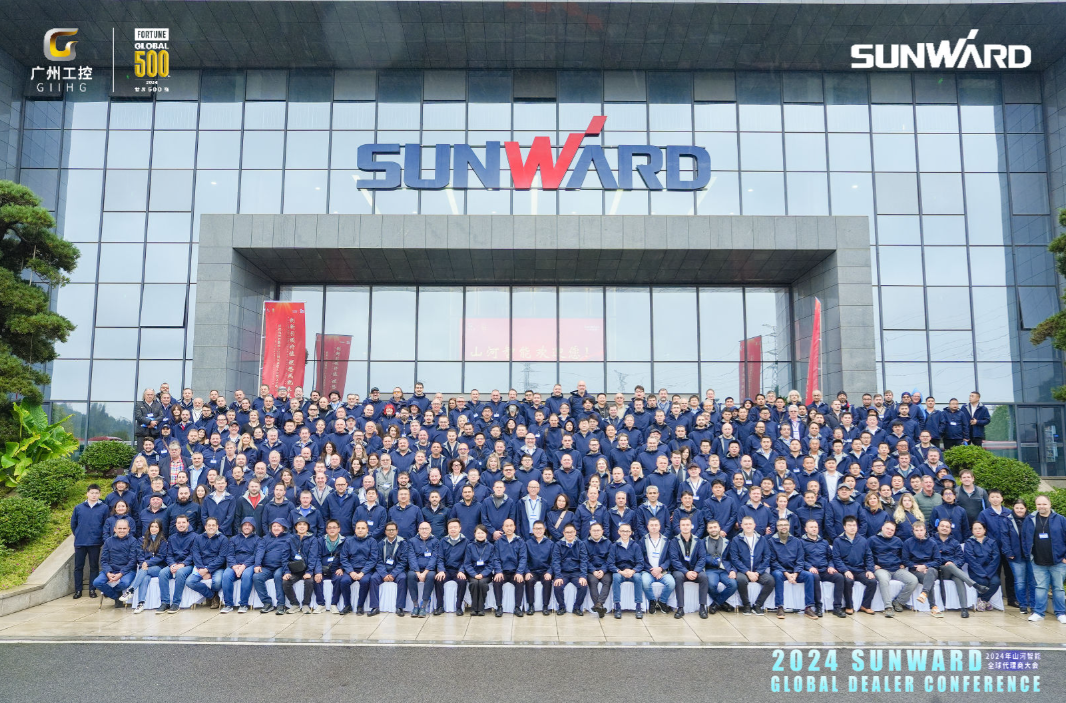 立异驱动相助，鸿运国际智能全球署理商大会乐成举行