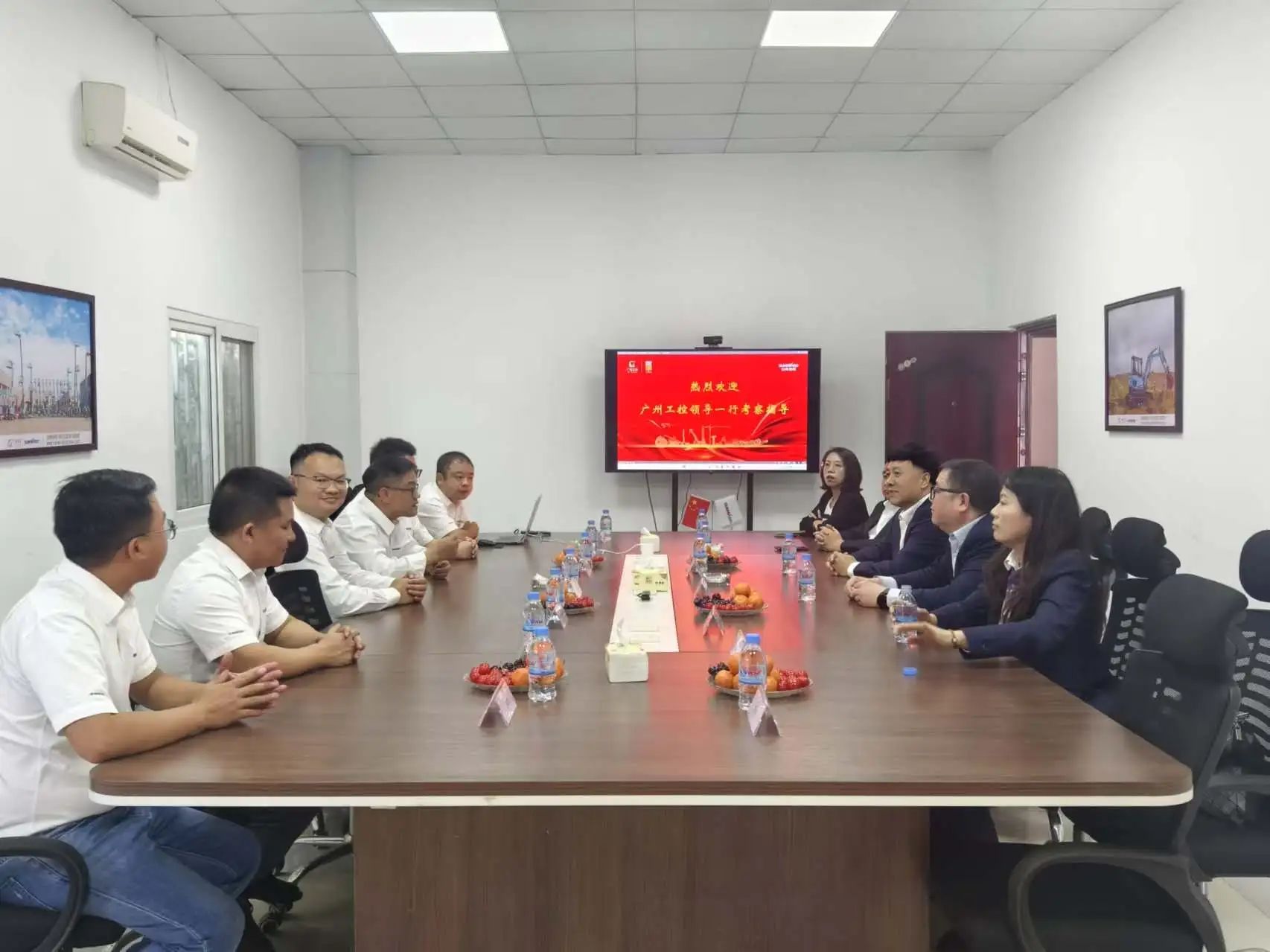 广州工控集团党委书记、、董事长景广军率队考察鸿运国际智能柬埔寨子公司