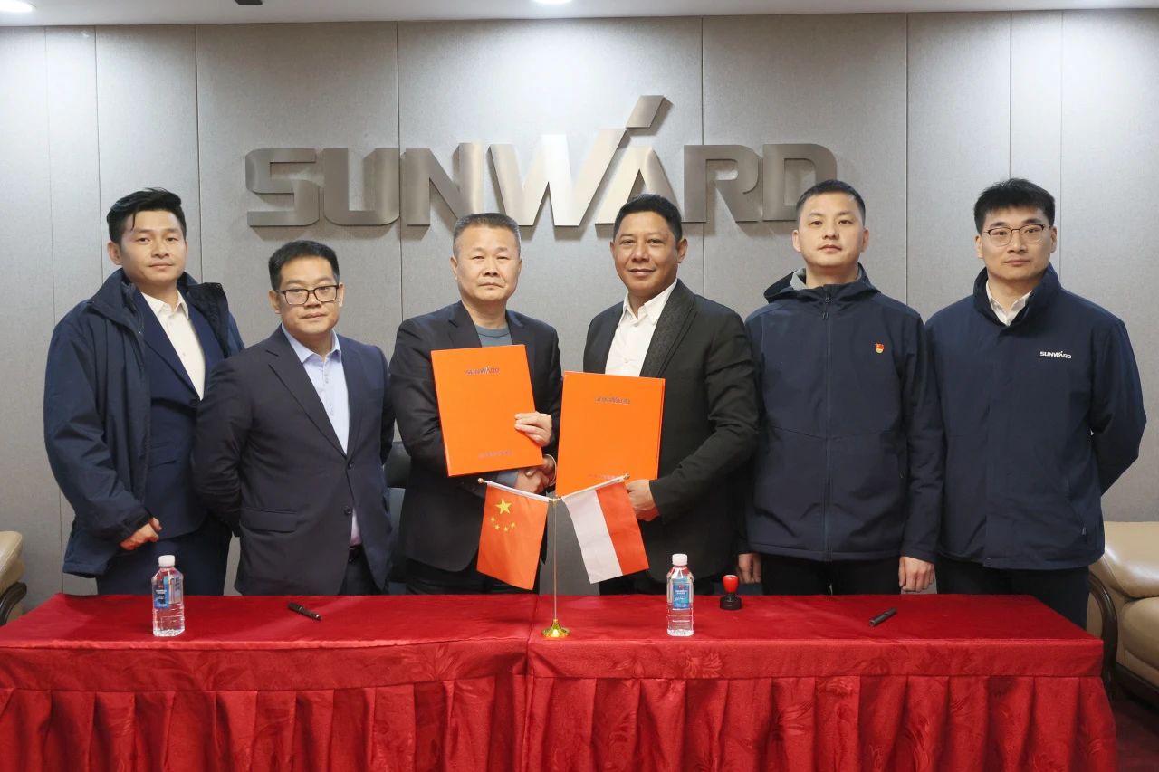 鸿运国际智能与印尼着名大型矿山企业签署相助备忘录