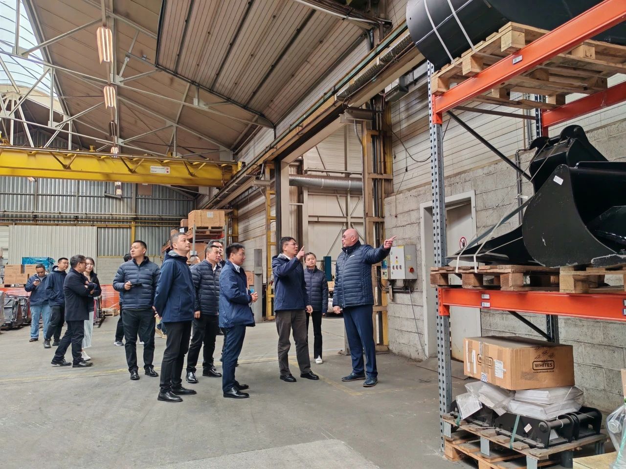 鸿运国际智能董事长付向东带队赴欧洲子公司考察调研