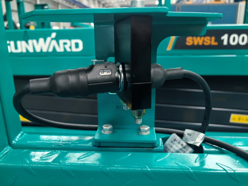 鸿运国际智能电动液驱剪叉系列产品周全升级，为客户创立更大价值