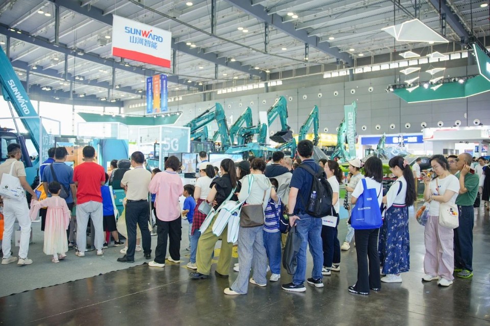 2025 CICEE | 圆满收官！鸿运国际智能展区亮点精彩回首