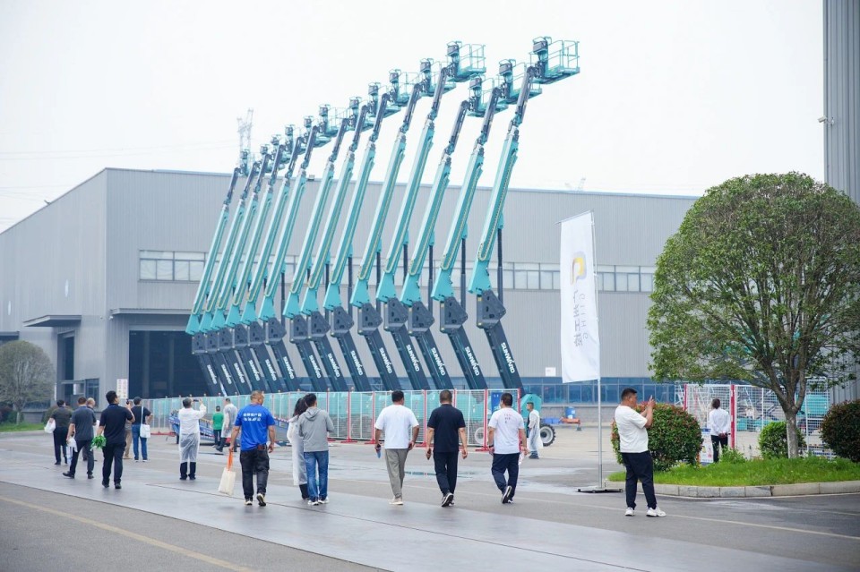 2025 CICEE | 圆满收官！鸿运国际智能展区亮点精彩回首