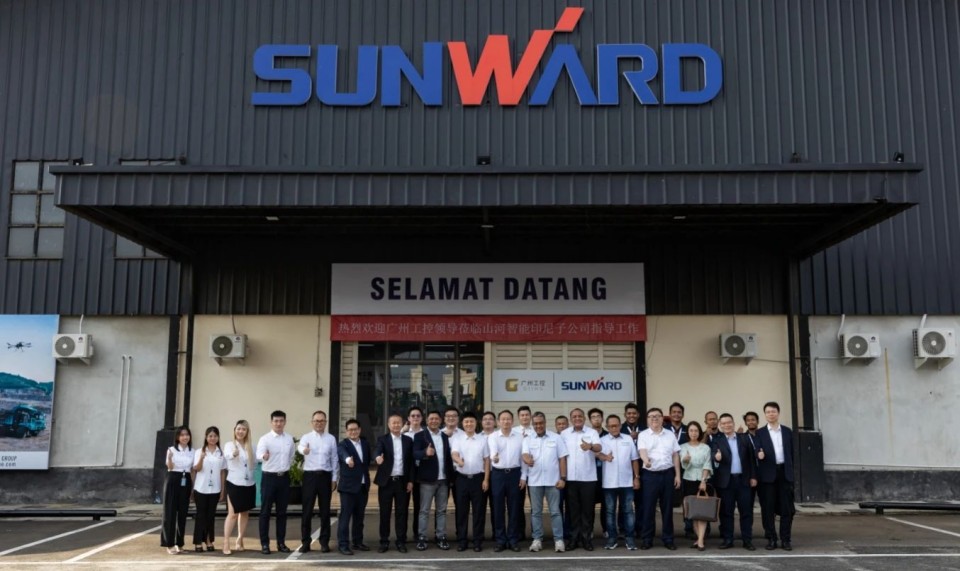 广州工控集团党委书记、、、董事长景广军率队考察鸿运国际智能印尼子公司