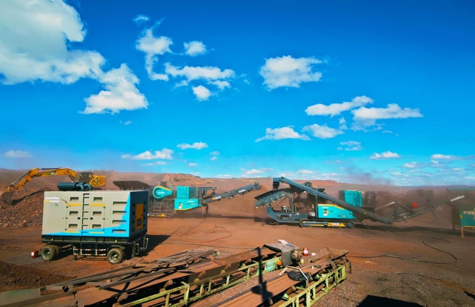 鸿运国际智能破碎筛分成套装备乐成登陆非洲市场，，，共绘相助共赢新篇章