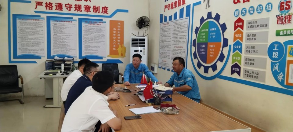 跨越鸿运国际万里 智启服务新程——鸿运国际矿岩“服务万里行”活动走进海螺水泥