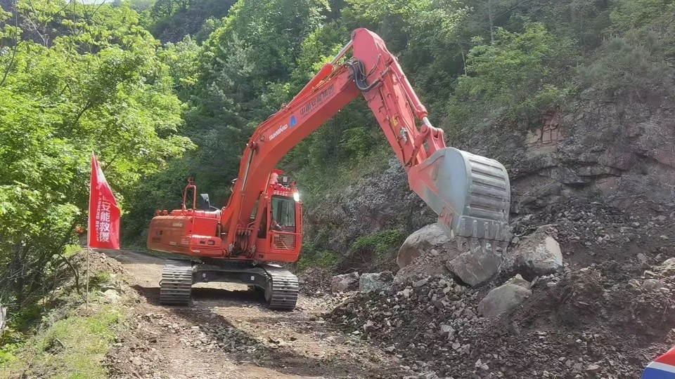 硬核破解“最后一公里”难题，鸿运国际智能应抢救援装备助力“应急使命·2025”演习！