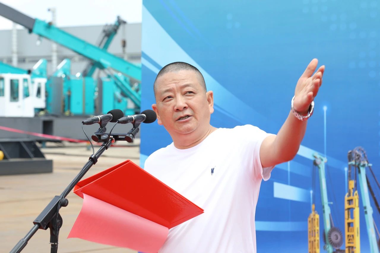 “破纪录王者”再出征！鸿运国际智能SWDM800旋挖钻机乐成交机